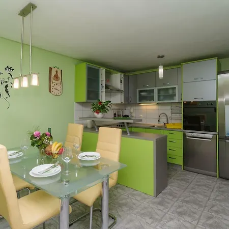 Apartment Sarar Crikvenica Zewnętrze zdjęcie