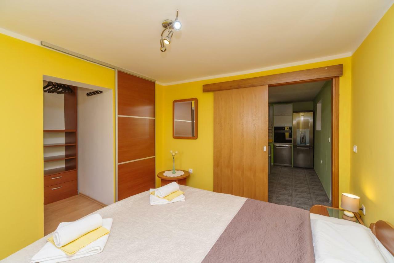Sarar Apartment *