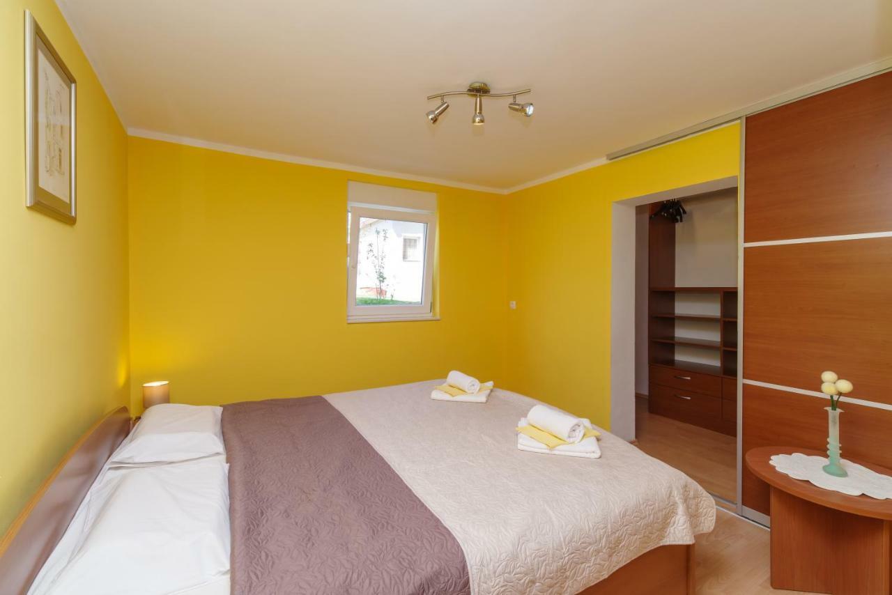 Apartment Sarar Crikvenica